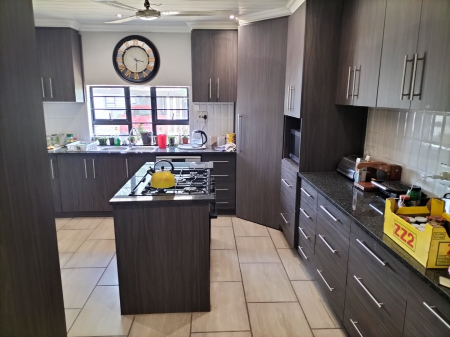 3 Bedroom Property for Sale in Highveld Free State